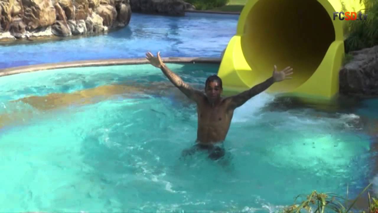 Training camp. Bernard on bicycle, FC Shakhtar players in a pool! україна має талант