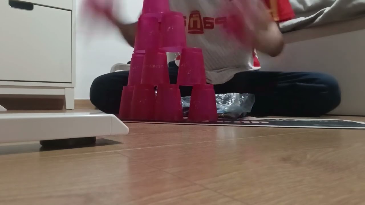 5.918 Mediums Floor Cycle @speedstackingmaniac 