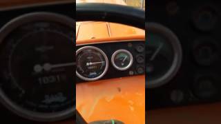 Türk Fiat 640 öten egzoz rotovatör ile serada toprak işleme
