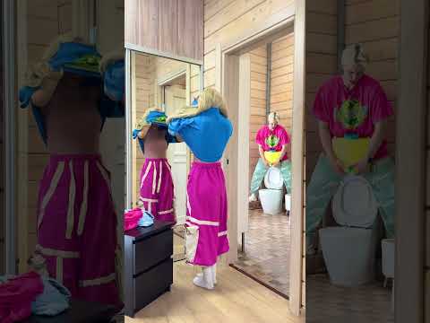Она так засмущалась!