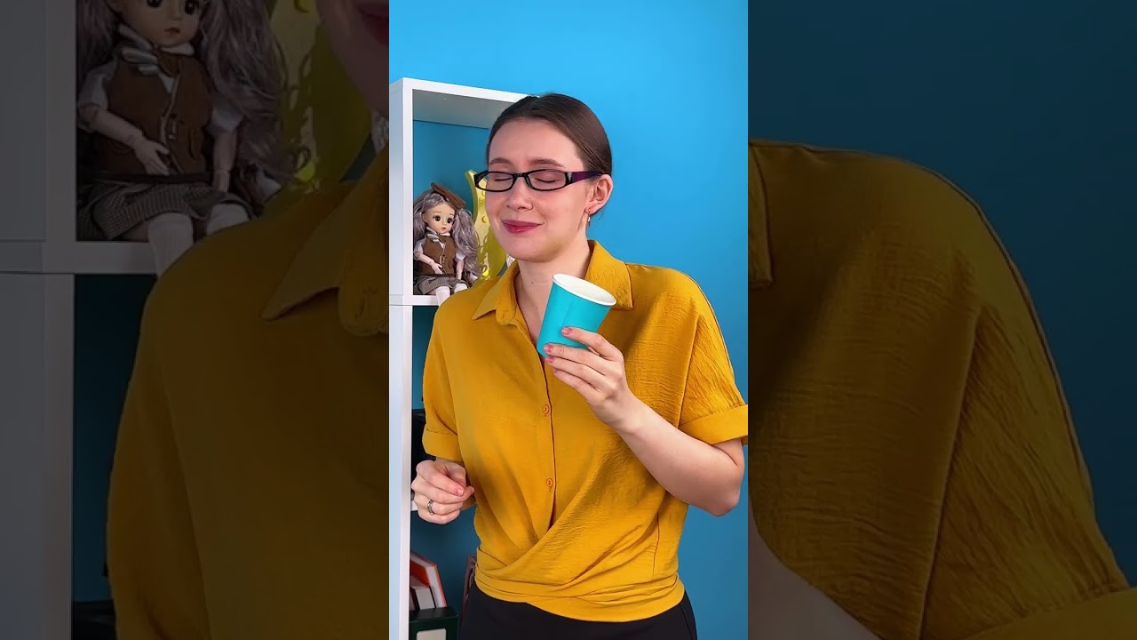 Phone Stand Hack! 📱✨ Turn a Paper Cup into Something Awesome! 