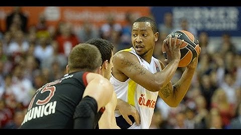 Nightly Notable: Andrew Goudelock makes history!