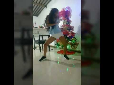 Mi hermana bailando