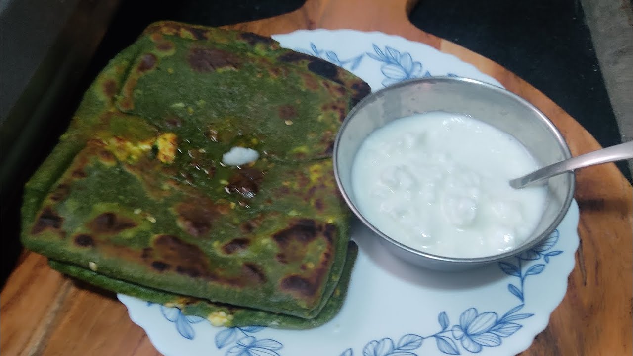  husband la आवडत असते ती dish banwile tiffine नाश्ता साठी बनवू शकतो  #palakpaneer paratha 