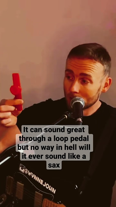 Saxophone Kazoo