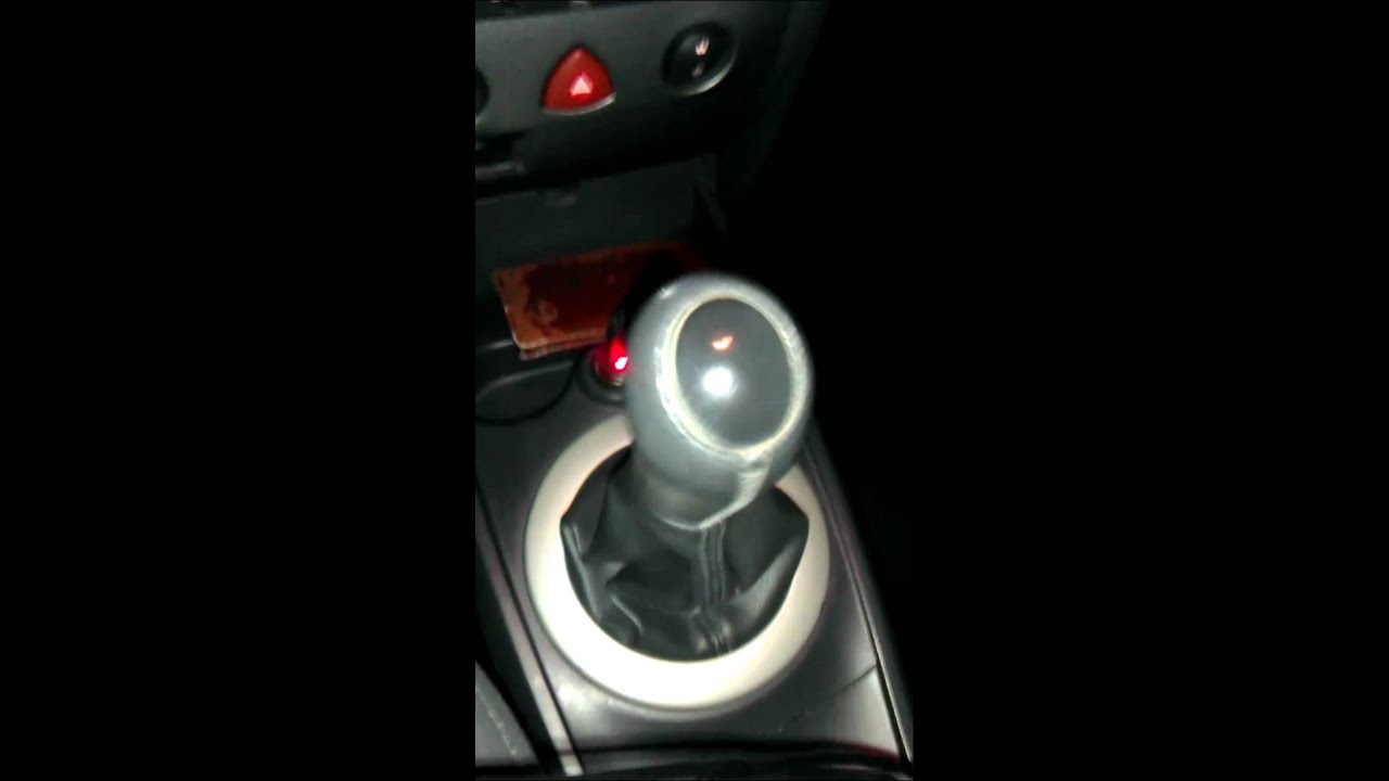 Megane Ii Levier De Vitesse Qui Bouge D Avant En Arriere P0