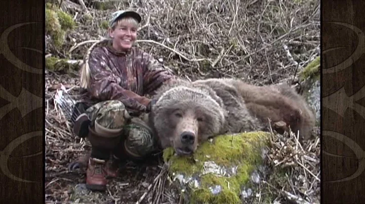 Brown Bear Charging on Archery Hunt - Angie Ryan -...