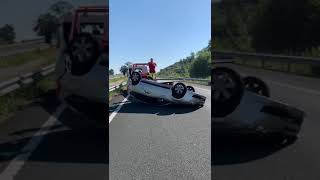 Gruista con pocas luces