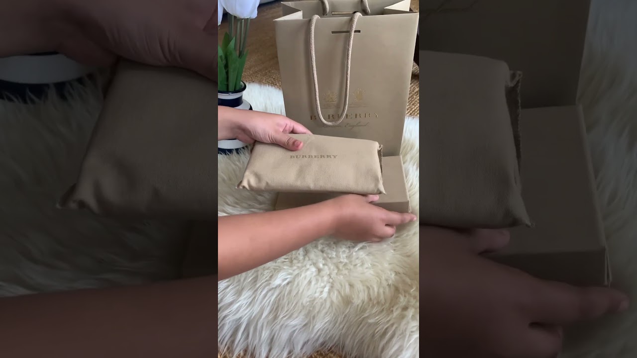 Classic Plaid Flip Bag, Brighten Up Your Daily Look!