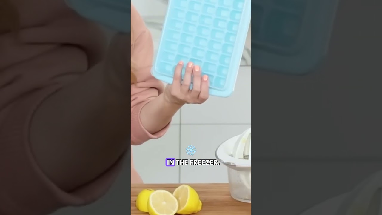 Do you know *THIS* sneaky Ice Cube Tray Trick? 😱 (you should