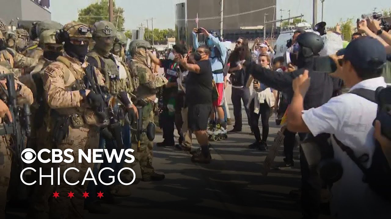 Protesters, ICE agents clash outside Broadview, Illinois processing facility