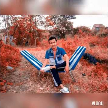 Jatuh cinta lagi sama kamu.cocok buat bikin story wa buat yang lagi bucin