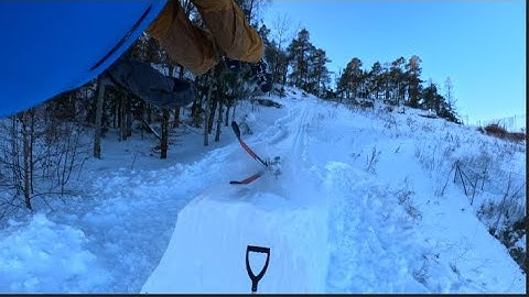 Learning To FRONTFLIP On SKIS Is NOT EASY!