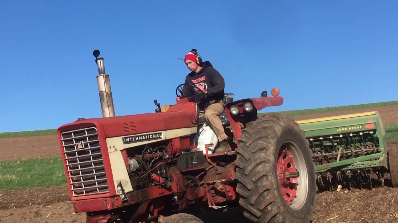 Planting Alfalfa & Oats on a Wisconsin Dairy Farm YouTube