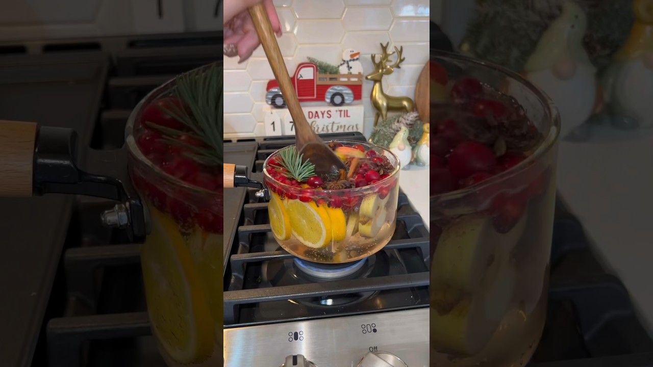 It smells like Christmas😮‍💨🤌🏼🎄