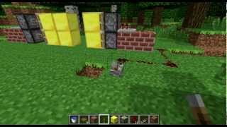 Как сделать простую дверь в Minecraft 1.2.5(Айпи сервера на котором снималось это видео IP:46.174.49.46:25573., 2012-08-06T13:42:26.000Z)