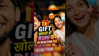 Gift खोलते ही Ruhi का Reaction देखो 😍🎁 #harshit