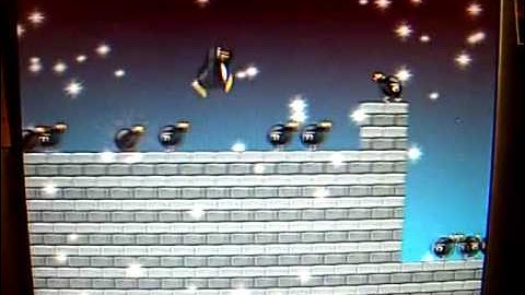 Super Tux 0.1.3  "bomb away "  (04 -02)