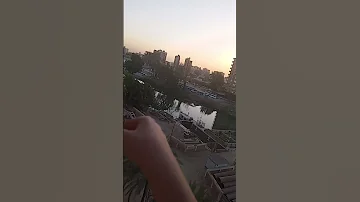انت دخلت في شارع خطر لازم تطلع منه بدم 