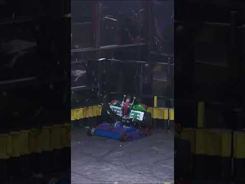 Did They Crack The Safety Glass! | Battlebots Wc7 Shorts