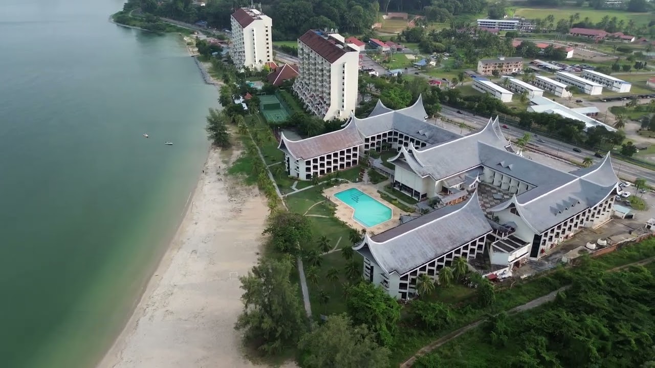 Silver Falcon Dji Mini 3 fly near Admiral marina Port Dickson September 2025