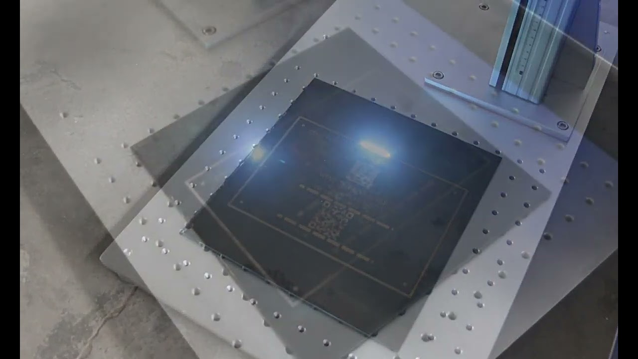 Fiber Laser Marking Machine Engraving QR Code on Stainless Steel