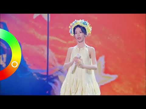 集齐七种颜色，就可以召唤？ # 银临 # 银临粼粼巡回演唱会 # 粉彩系 # 用色环打开我的色彩世界