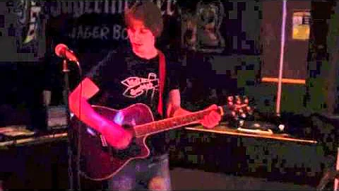 Joe Mancini and Eric Visnov of Wynrise Singing "Tr...