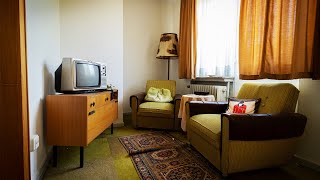 Exploring an Abandoned Untouched Hotel - What Happened Here