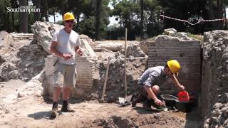 What excavation techniques are used at Portus?