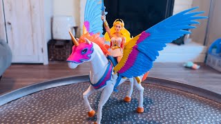 Masters of the Universe Origins Cartoon Collection SHE-RA and SWIFT WIND Video Review