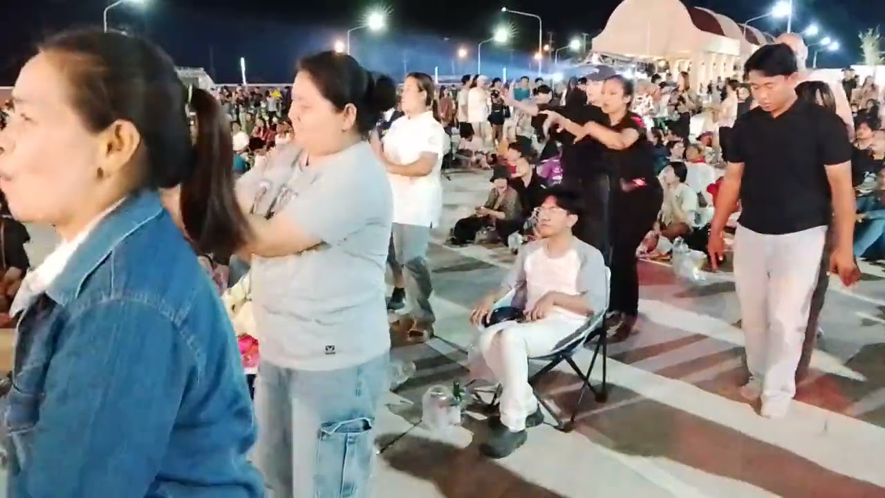 ความสนุกหน้าเวที@วันใหม่ลำเพลินOffilcial