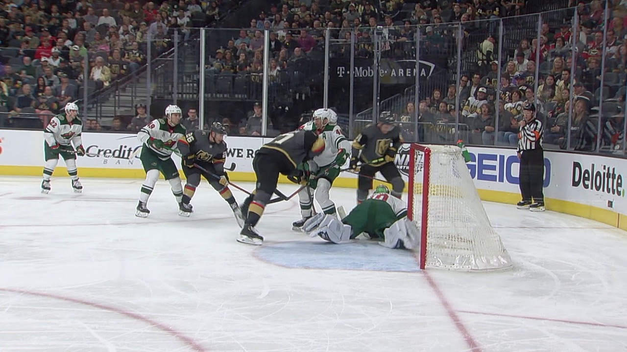 Devan Dubnyk absolutely robs McDavid with spectacular glove save