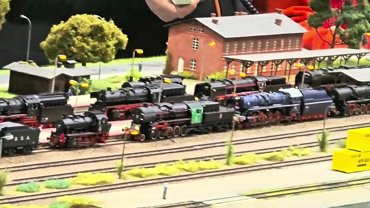 Parada Parowozów 🥹 Na Wystawie Makiety Modułowej WOŁÓW 😃23.02.2025r.😉