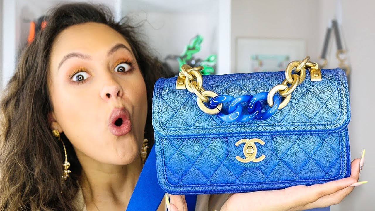 CHANEL BAG REVIEW 2019 & HOW TO STYLE/TRY ON | CHANEL CRUISE 2019 - YouTube