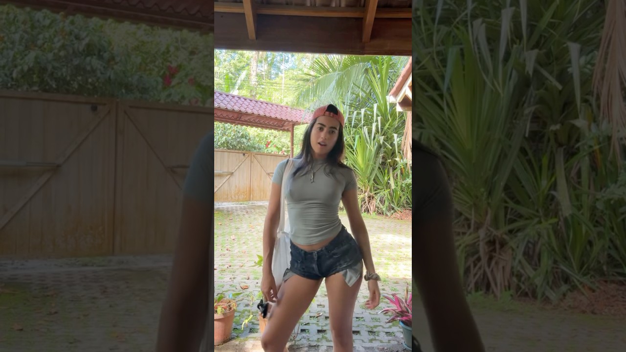Outfit Check to Visit My House Construction