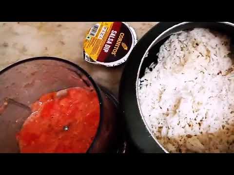 Spicy tomato rice with salsa sauce