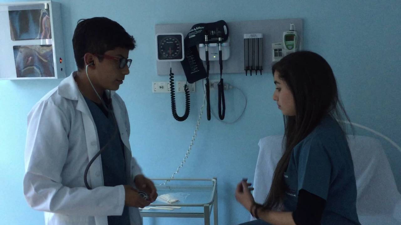 Apos Consulta A Medica De Sandra Prescreveu
