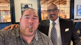 Holt's Cigar Company - Bar & Lounge