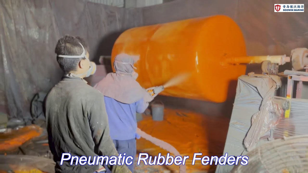 50kpa pneumatic rubber fenders 3.3x6.5m 3015kn for marine berthing