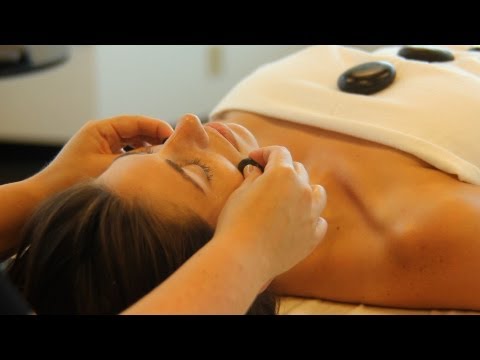 Hot Stone Massage vs. Deep Tissue | Hot Stone Massage
