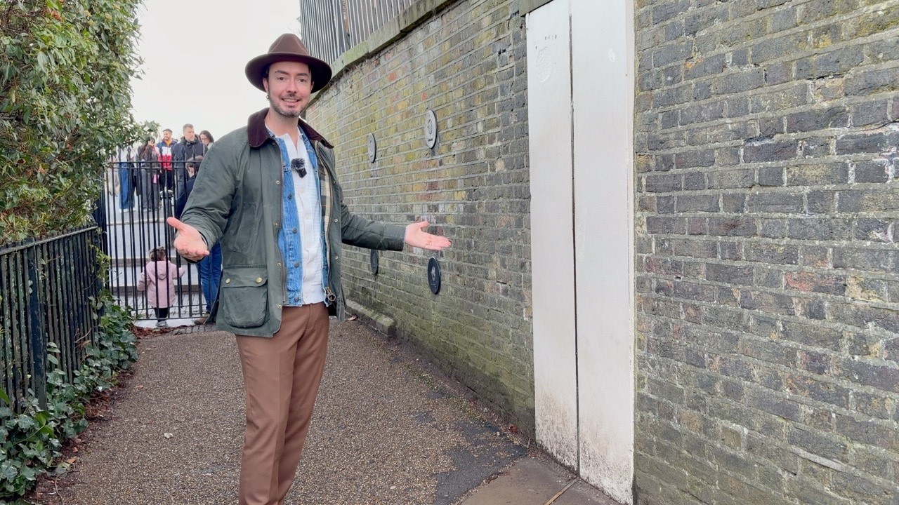 Эта линия — центр всех времен.