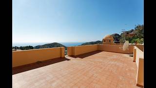 Ref 2959 - Large 2-bed/2-bath Penthouse Apartment with terrace & roof terrace with 360° views.