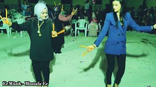 Emirdağ Türkmen köyü Düğünü Kaşık Oyunu - ELMAYI SOYA SOYA Resimi