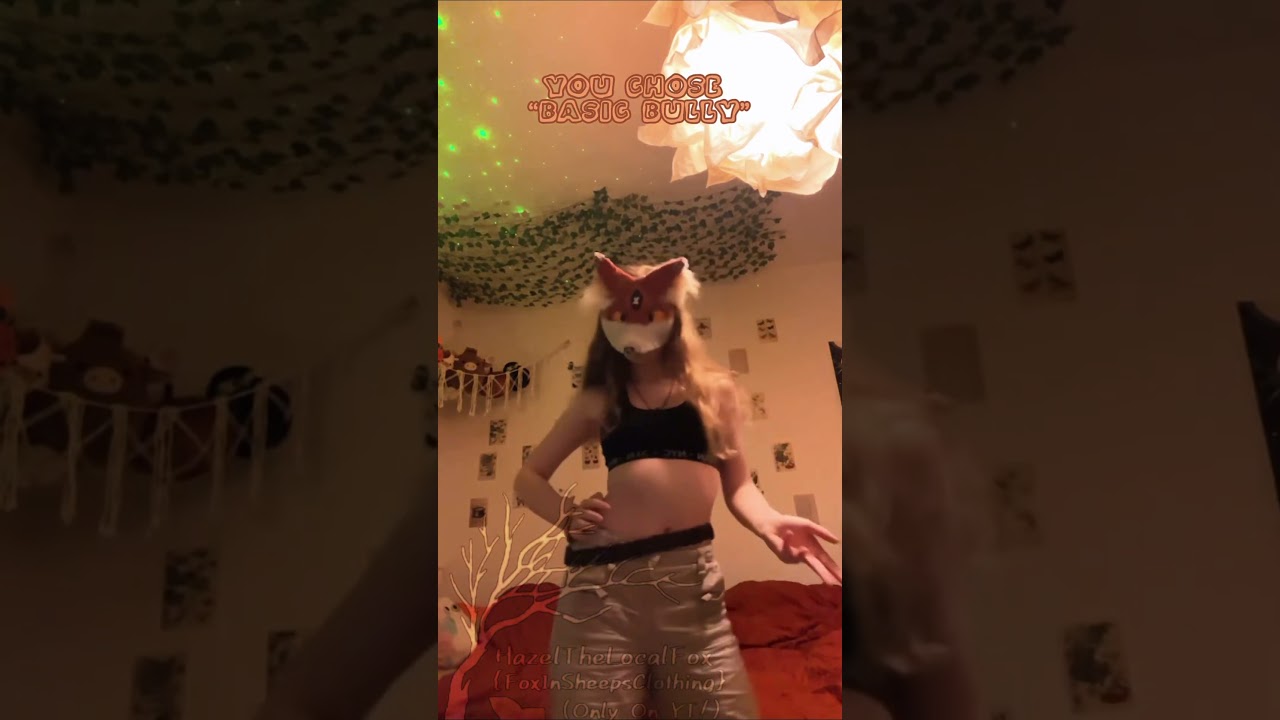 ꧁ You chose books, I chose looks ꧂ || 