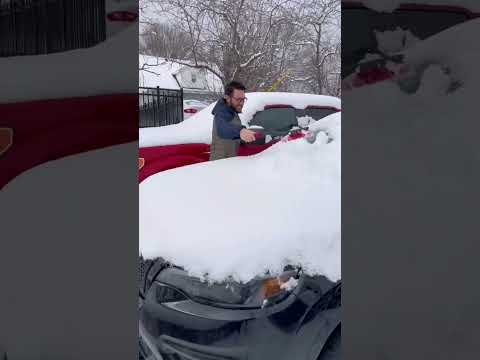 Vídeo: Como você tira fotos no tempo de neve?