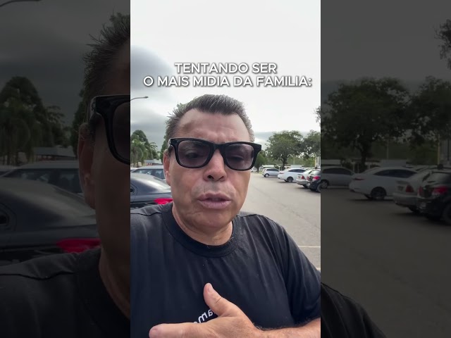 Uma honra! #humor #comedi #silviosantos #deusnocomando #viral #viralshorts #reels