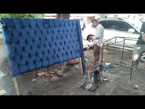 Video: Kumchagulia sofa kijana