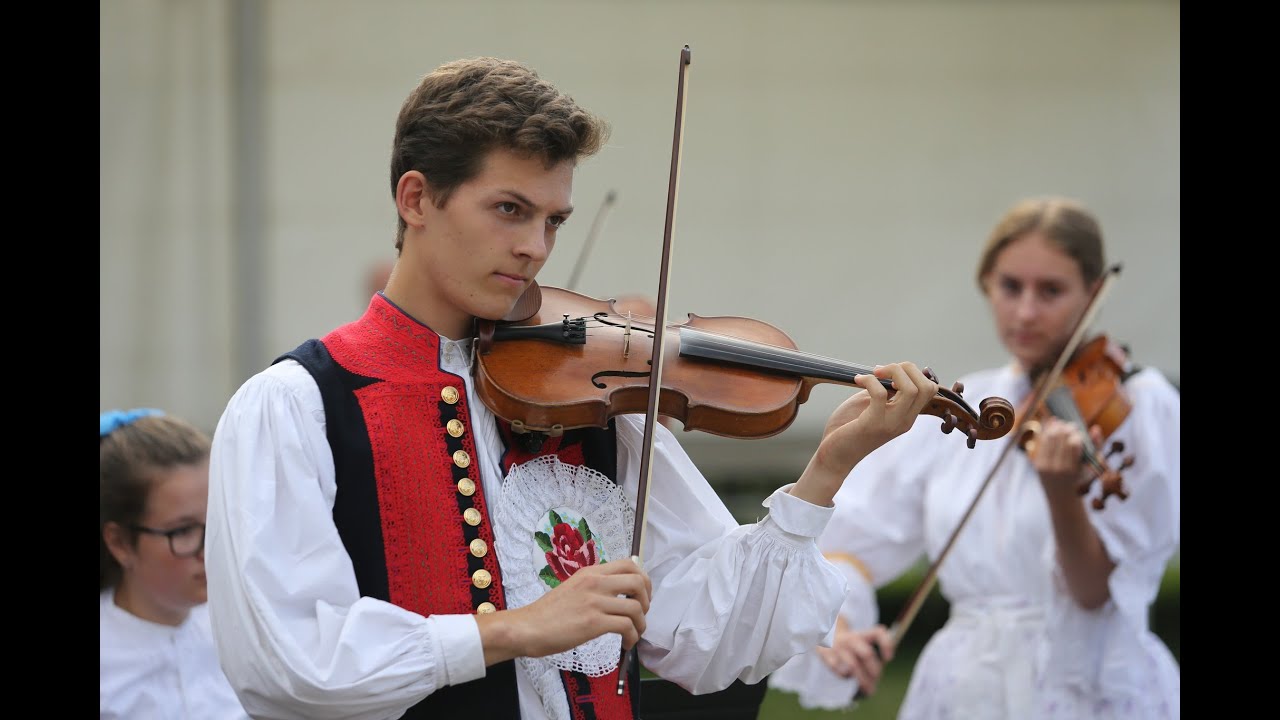 HRAJTE NĚ HUSLIČKY | Jakub Bobčík a Muzikaša