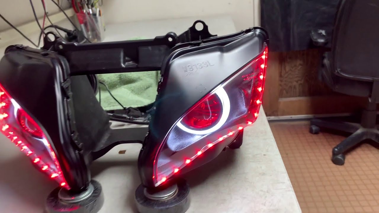 1620 Kawasaki ZX10R 3 55w HID / BiXenon Projector Headlight Retro